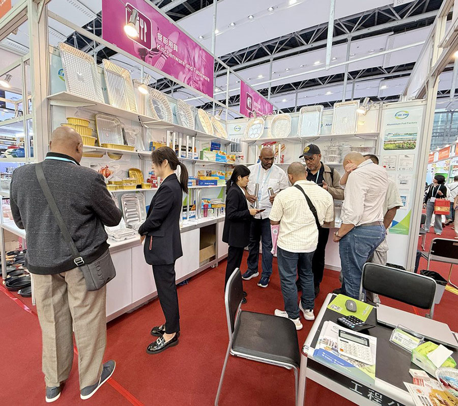 Eming-at-the-138th-Canton-Fair
